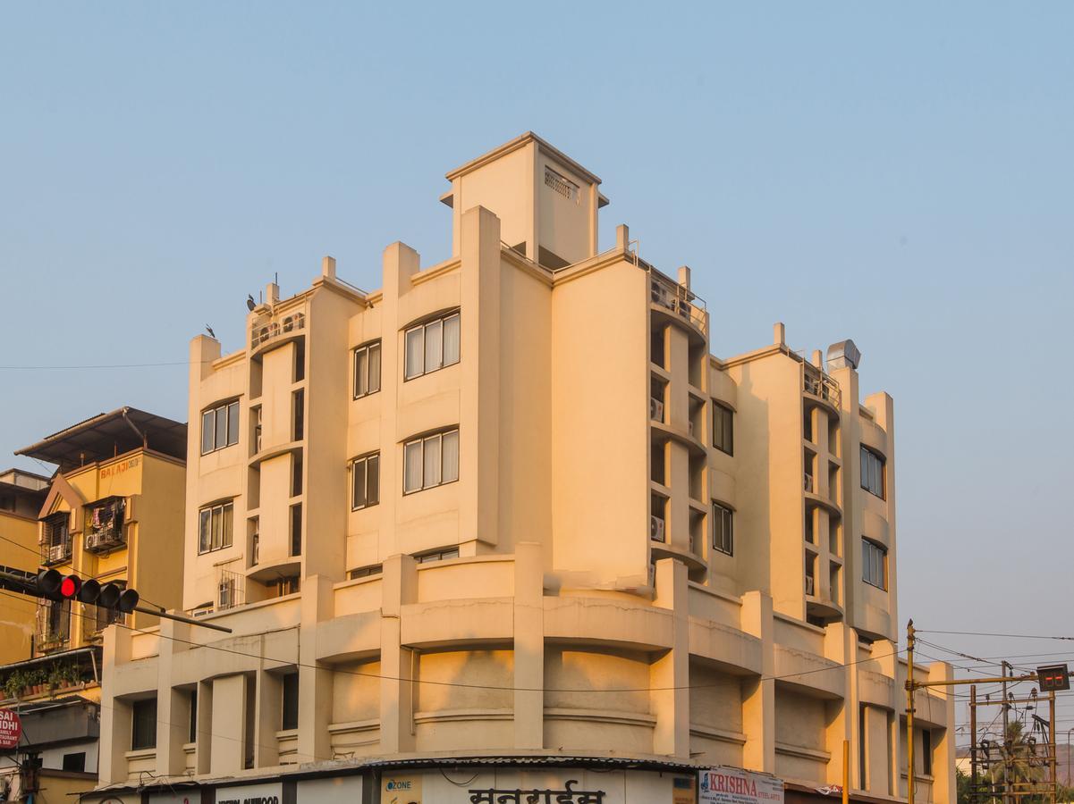 Oyo 13089 Hotel Gold Crest Navi Mumbai Exterior photo