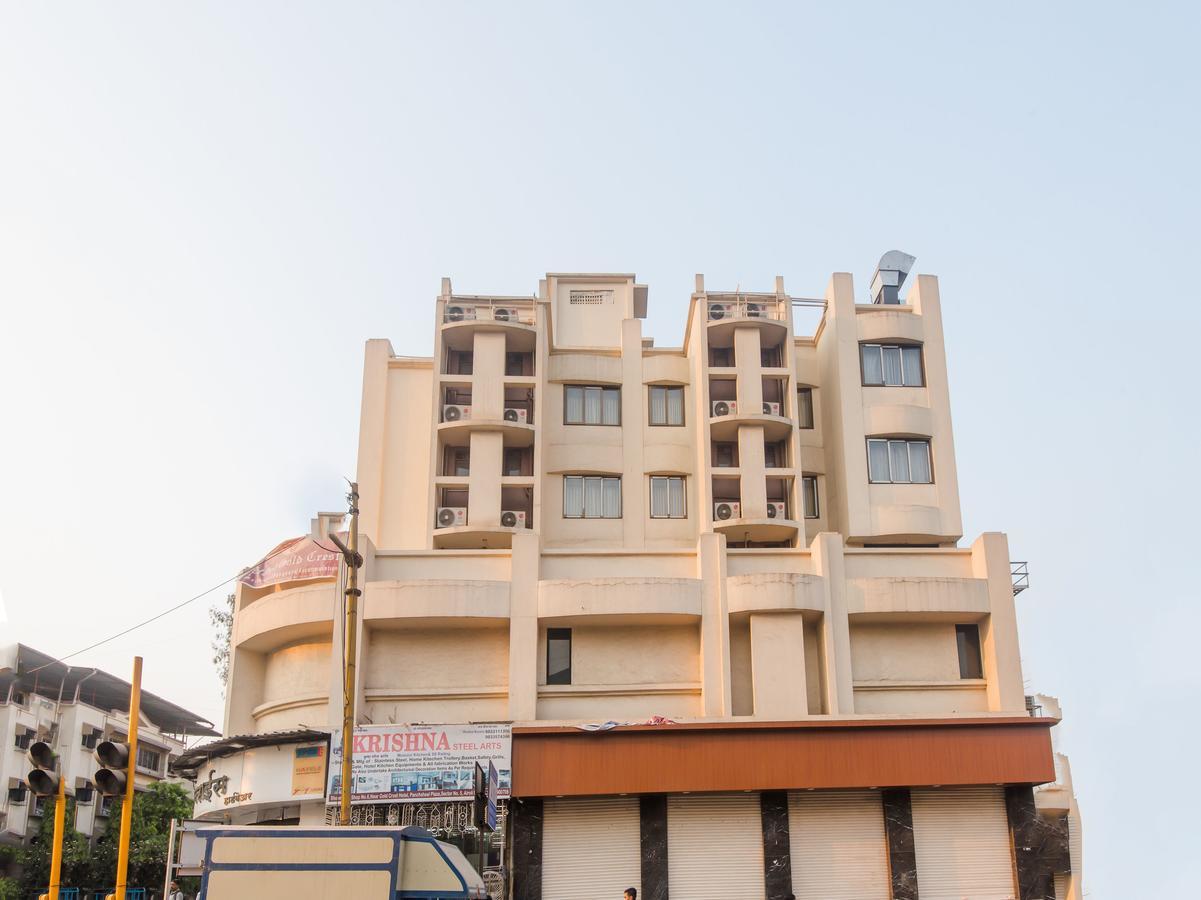 Oyo 13089 Hotel Gold Crest Navi Mumbai Exterior photo