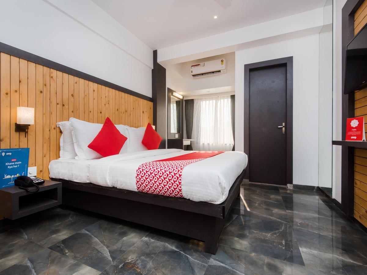 Oyo 13089 Hotel Gold Crest Navi Mumbai Exterior photo